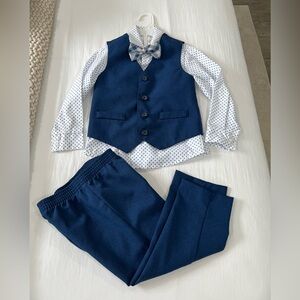 Van Heusen Navy and White Shirt with Checkered Bow Tie